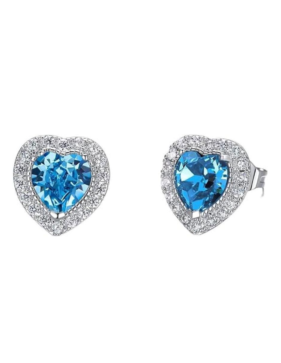 Aretes de corazón con acabado baño rodio cristal