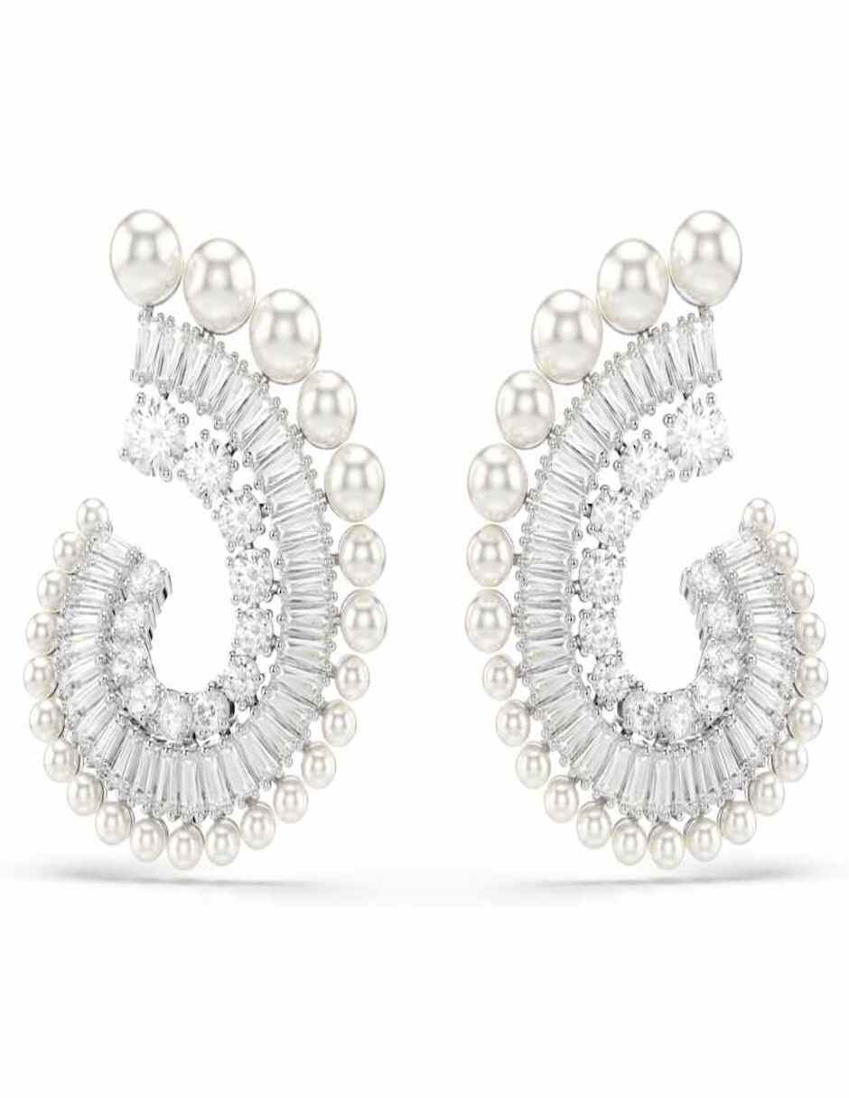 Aretes con acabado brillante