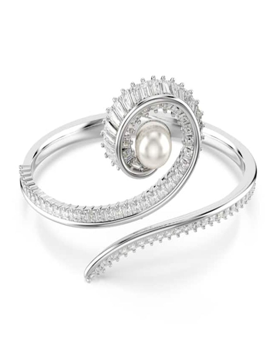 Pulsera con acabado brillante