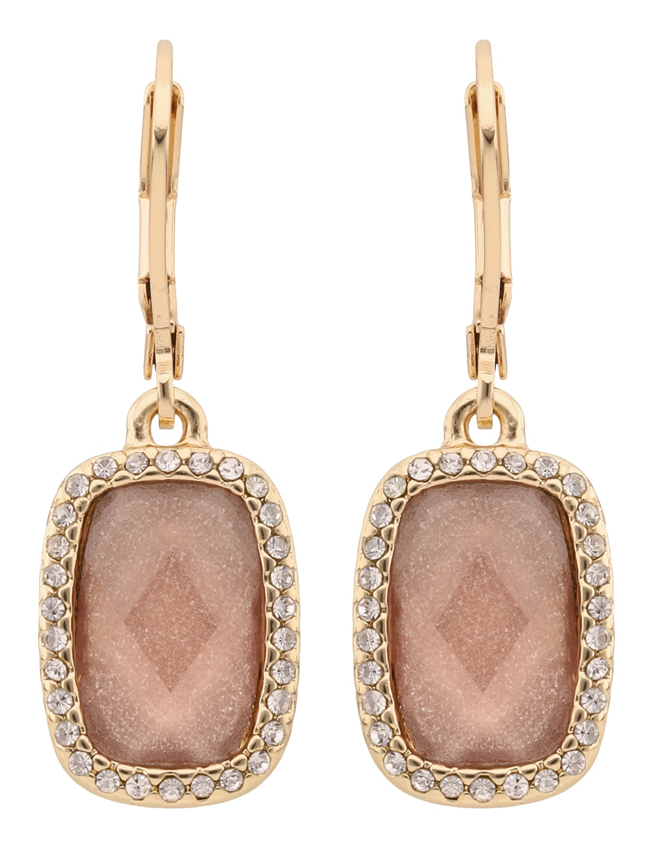 Aretes de rectángulo con acabado pavé