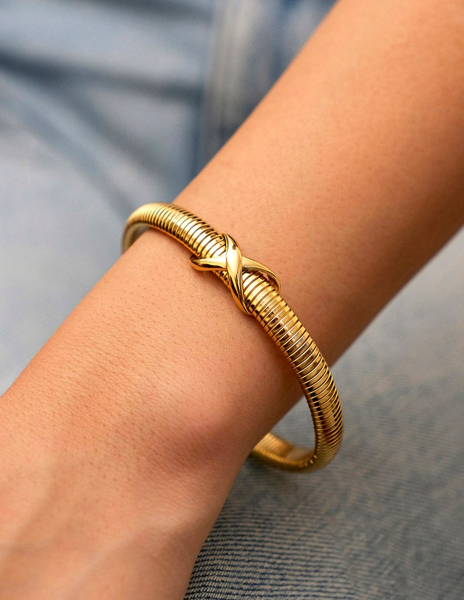 Brazalete Classic Collection con acabado chapa de oro 3
