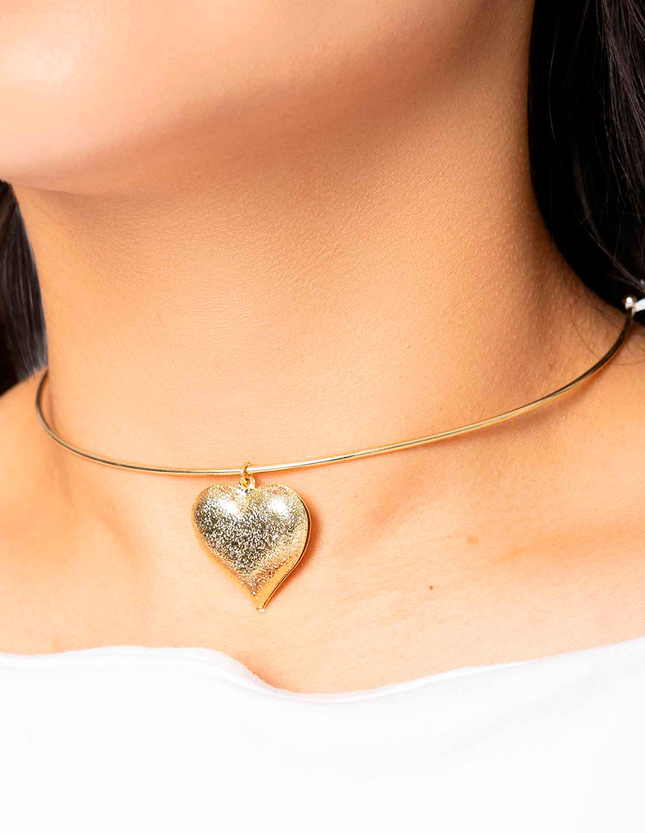 Gargantilla de corazón 3