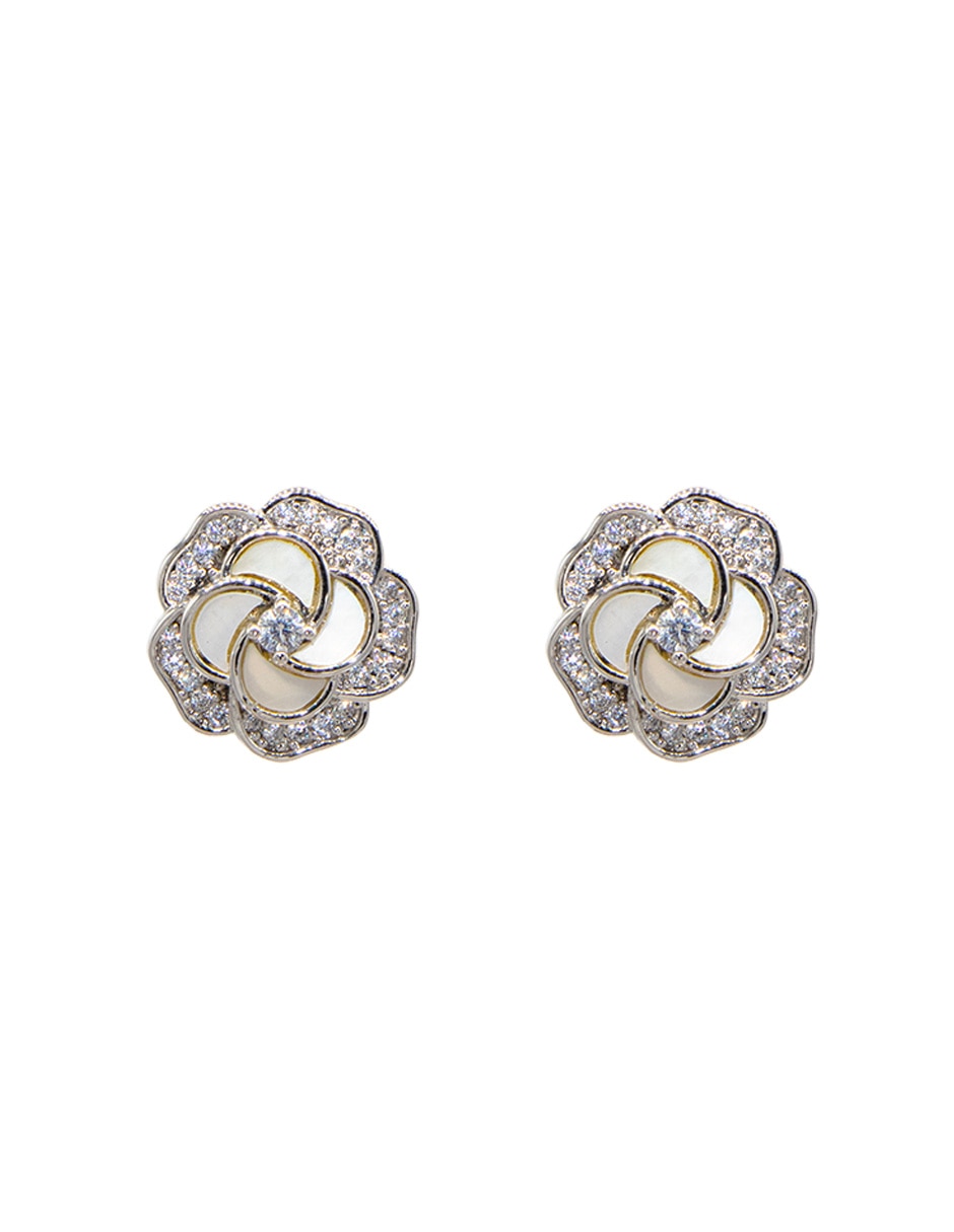 Broqueles de flor Camelia con acabado pavé madre perla