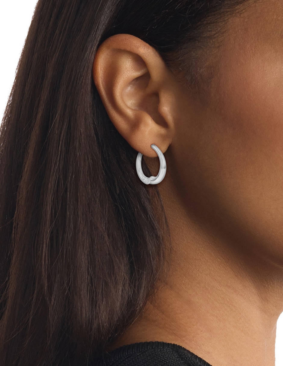 Aretes circulares Ck Spiral con acabado brillante 3