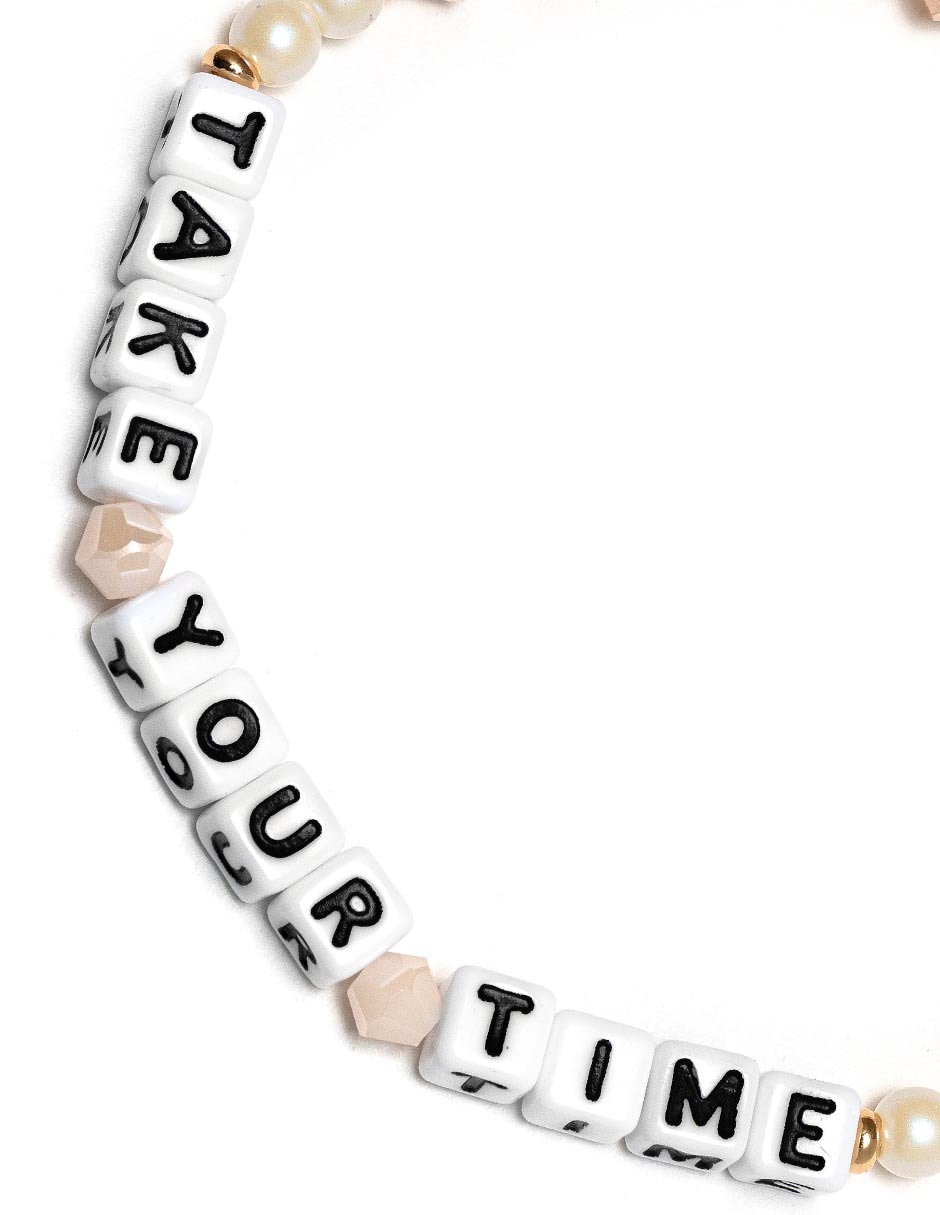 Pulsera con acabado chapa de oro 2