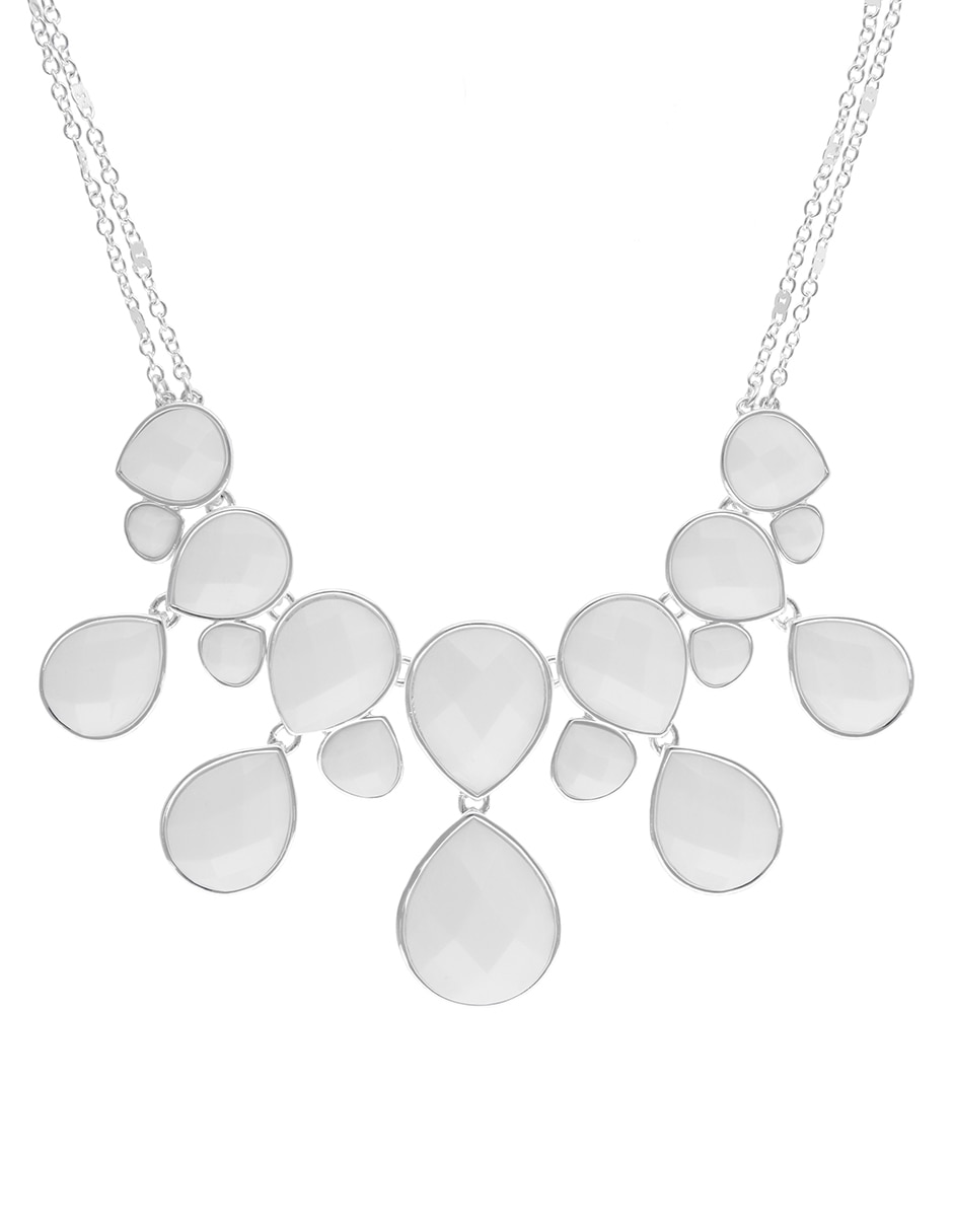 Collar ovalado