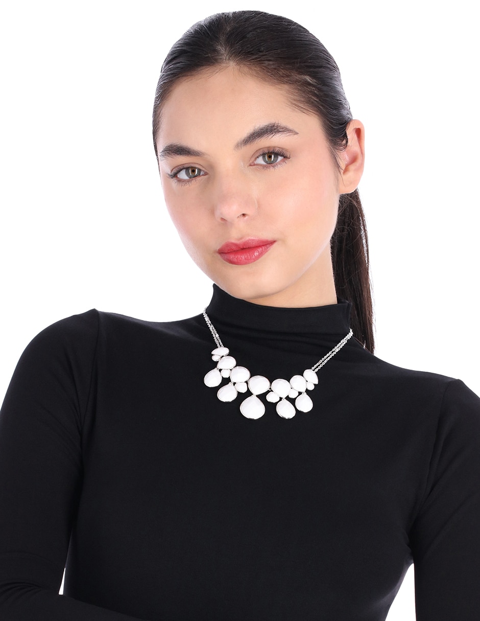 Collar ovalado 3