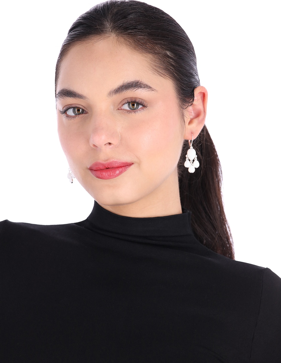 Aretes de gota con acabado brillante 3