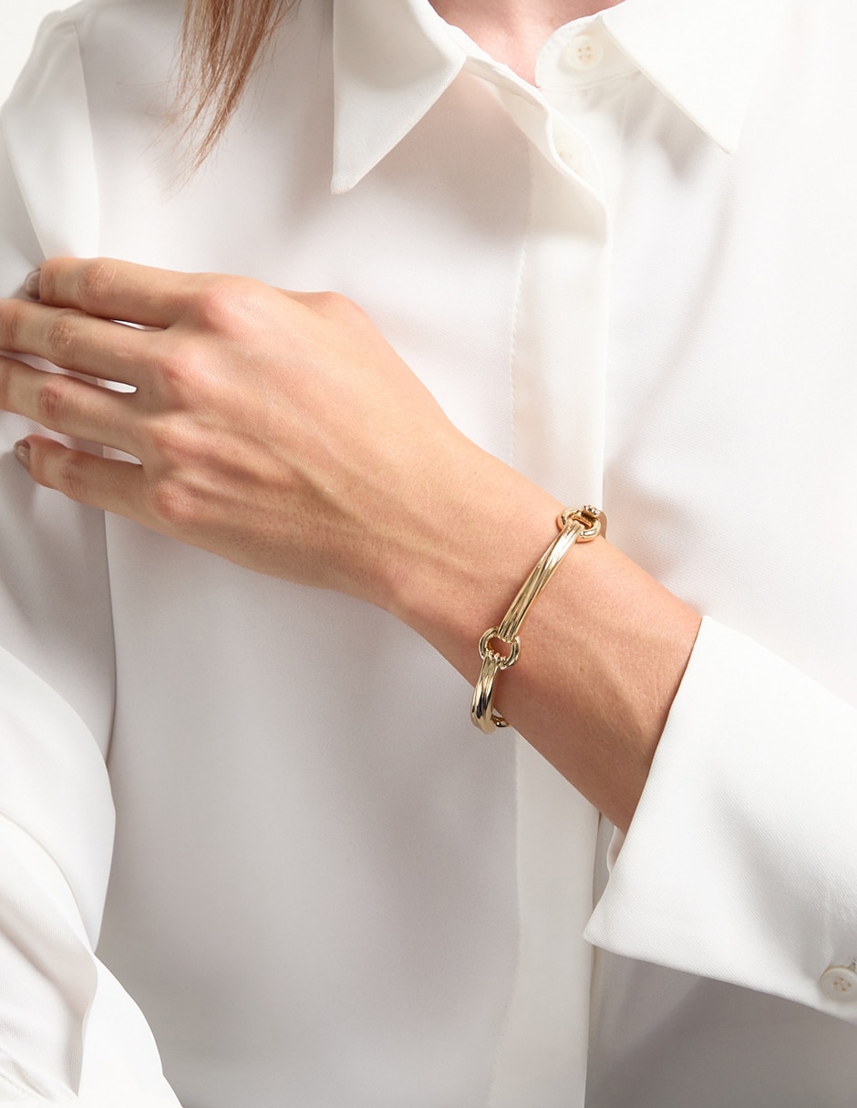 Pulsera con acabado pulido 3