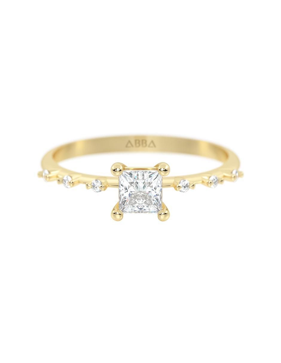 Anillo cuadrado 10 k de oro zirconia brillante