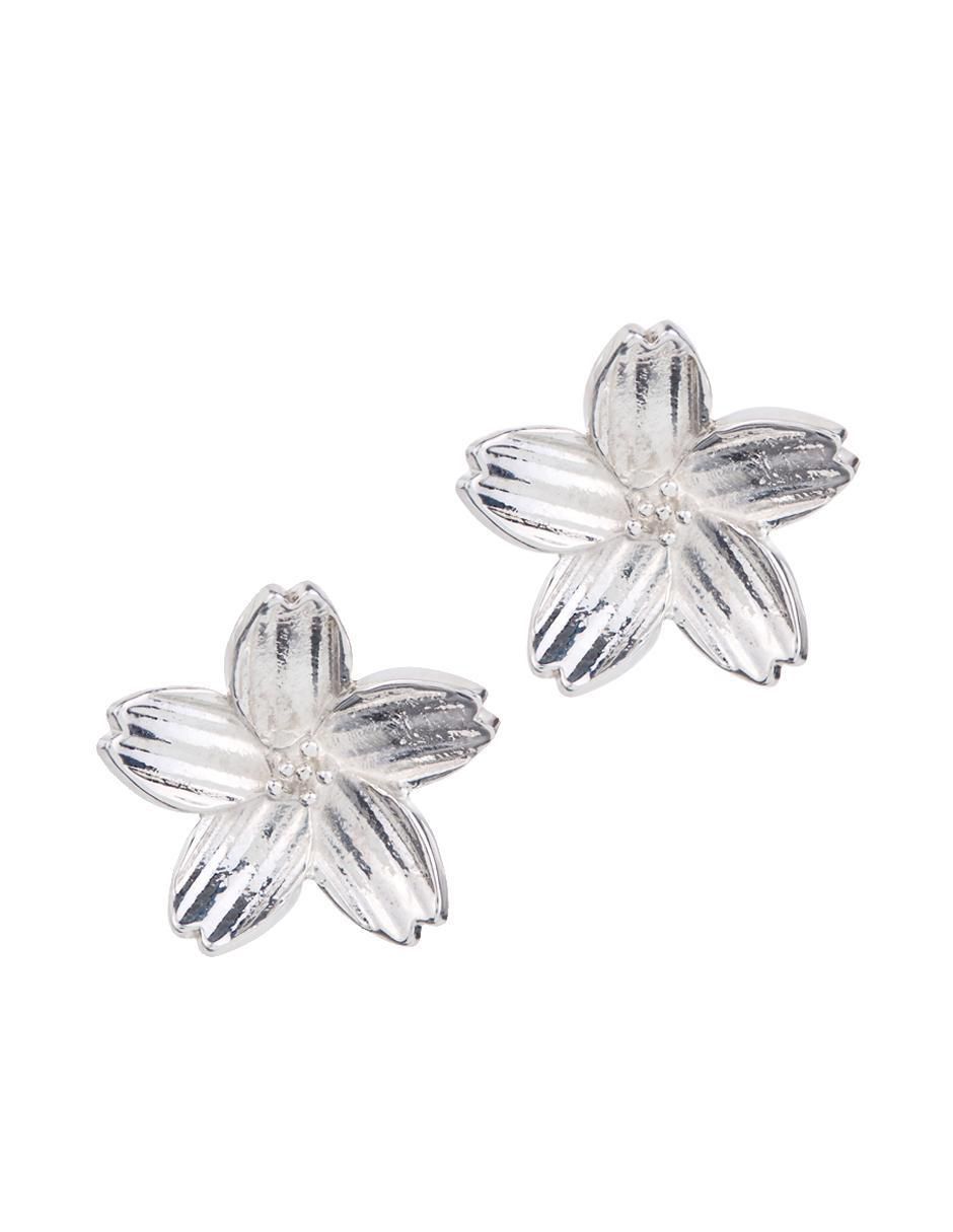 Broqueles de flor de plata P 925 con acabado brillante Broqueles de flor de plata P 925 con acabado brillante
