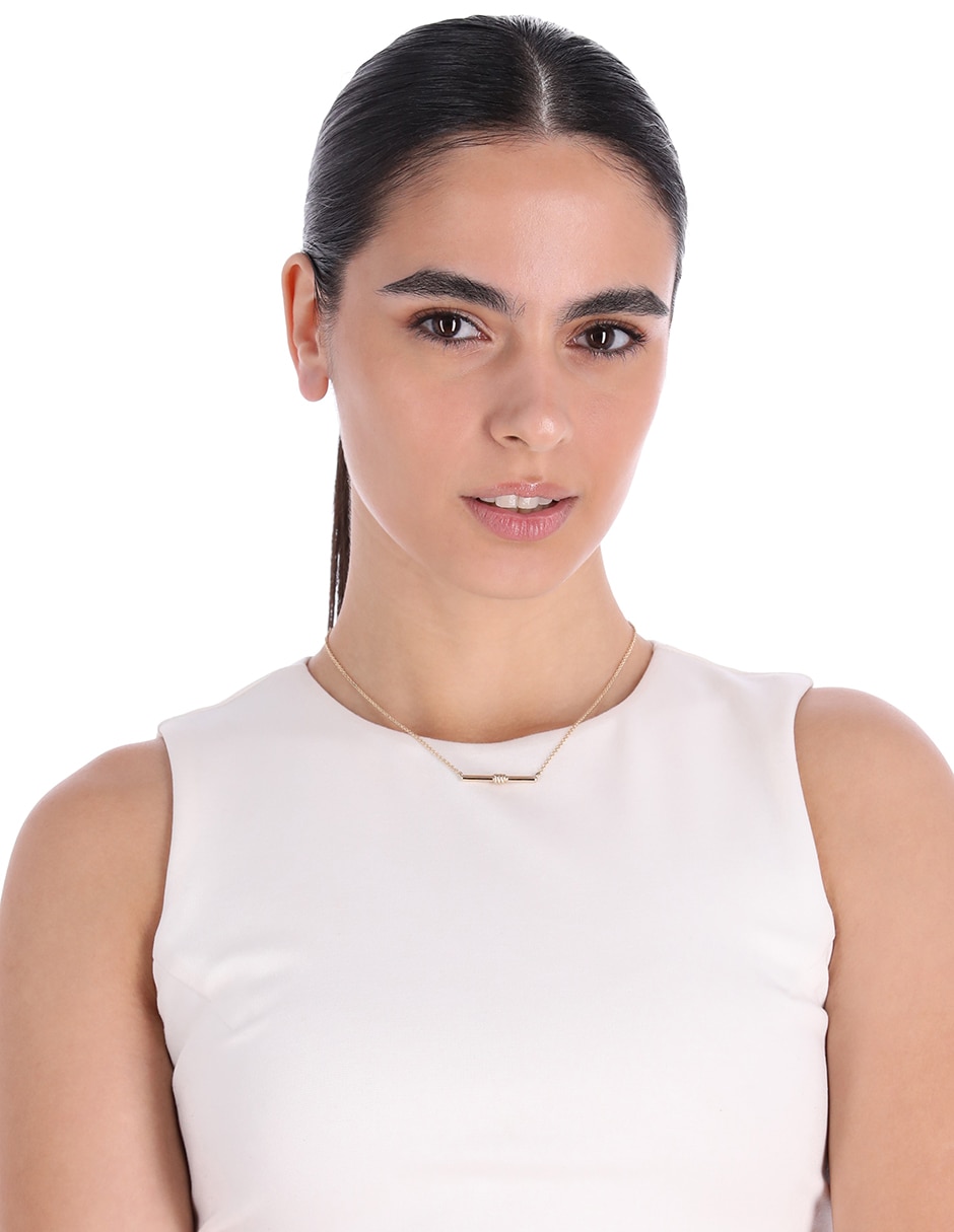Collar Carnegie 3