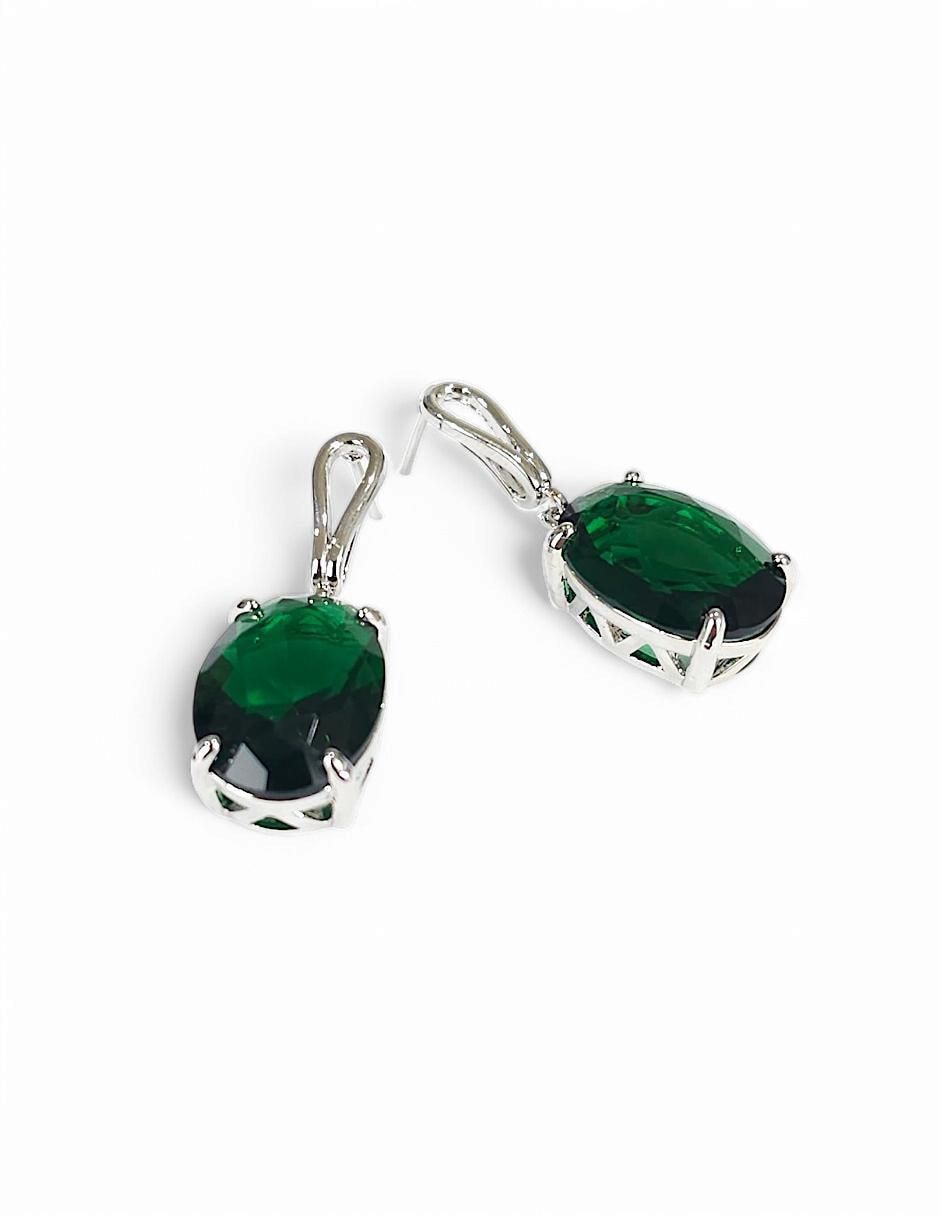 Aretes, collar y anillo zirconia 8