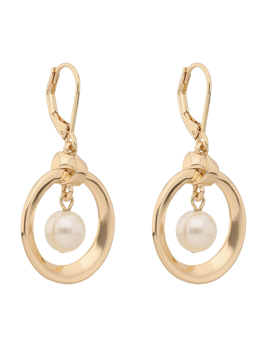 Aretes circulares Layered Luxury con acabado lustre perla 2