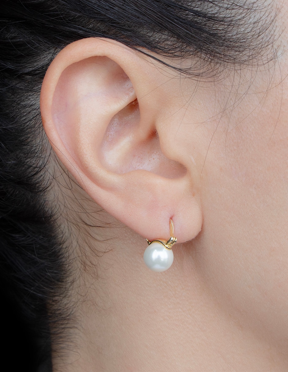 Aretes redondos perla de cristal 4