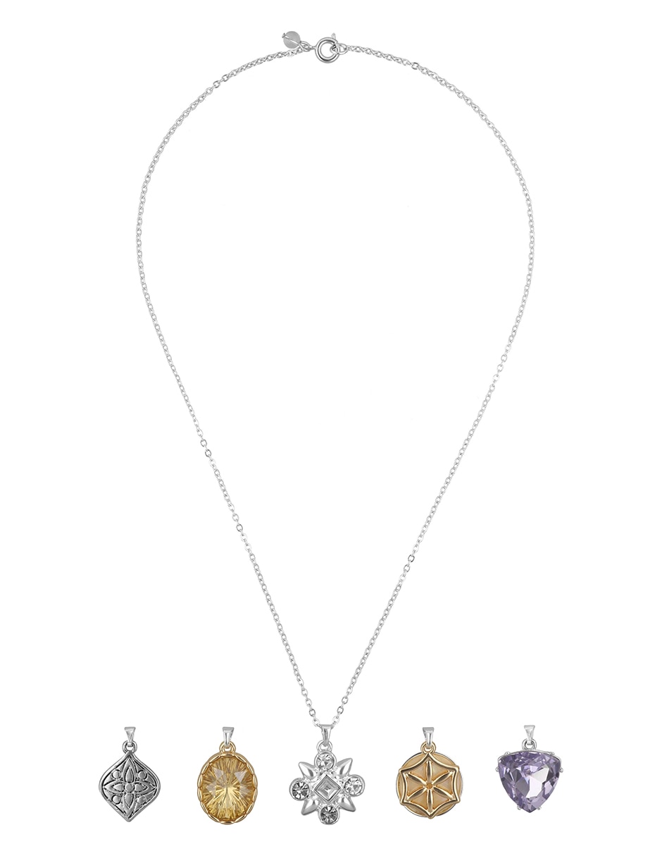 Collar con dije Box 2