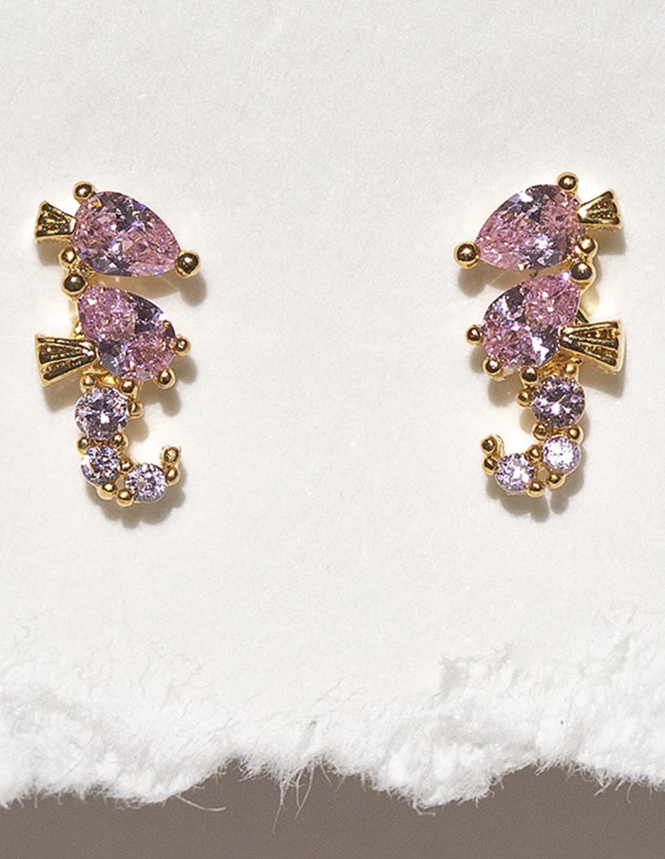 Aretes cortos de caballito de mar Animals 18 K con acabado chapa de oro zirconia cúbica 2