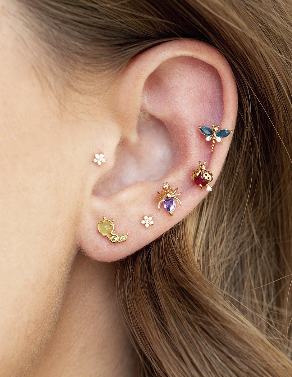 Set de aretes 18 k con acabado chapa de oro 2