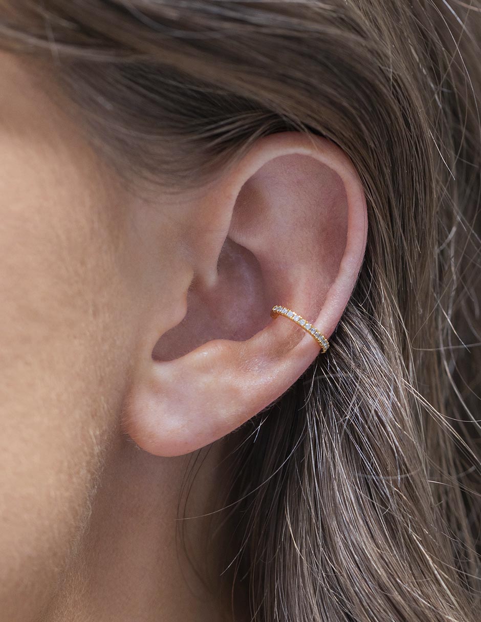 Ear cuff Classic 18 k con acabado chapa de oro 3