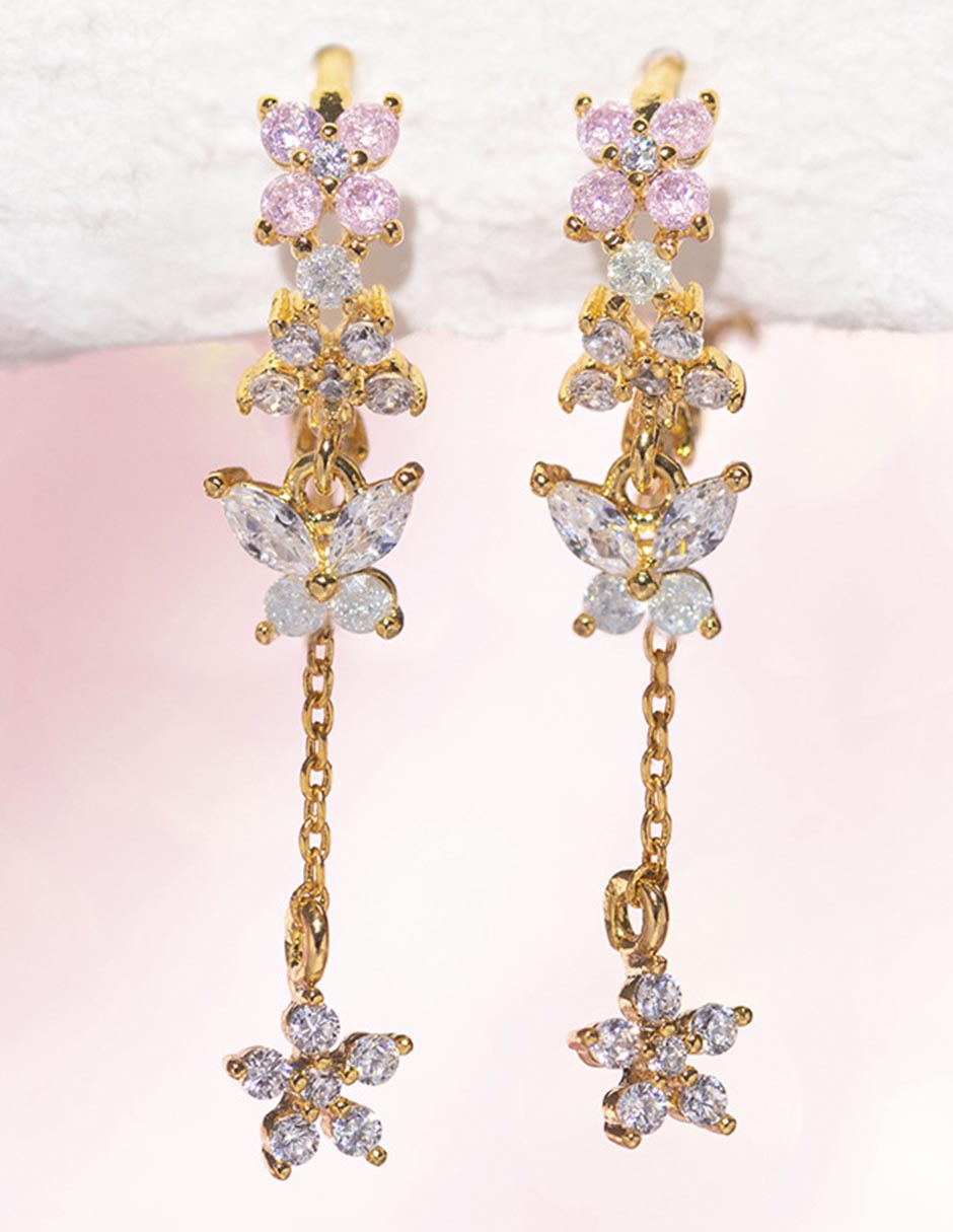 Aretes largos de flor Garden 18 k con acabado chapa de oro zirconia cúbica 3