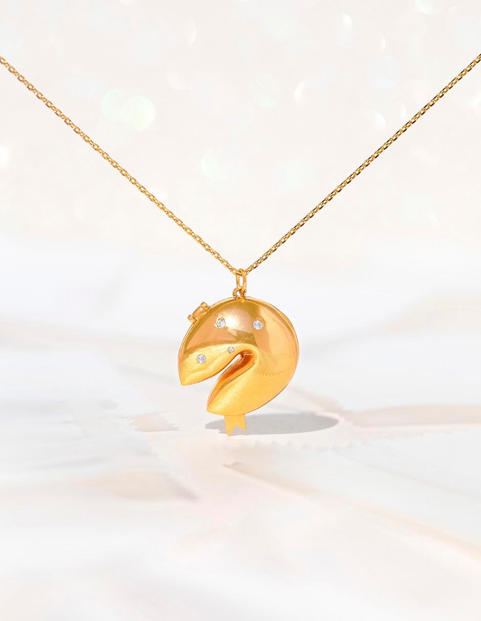 Collar con dije Food de baño de oro 18 K 3