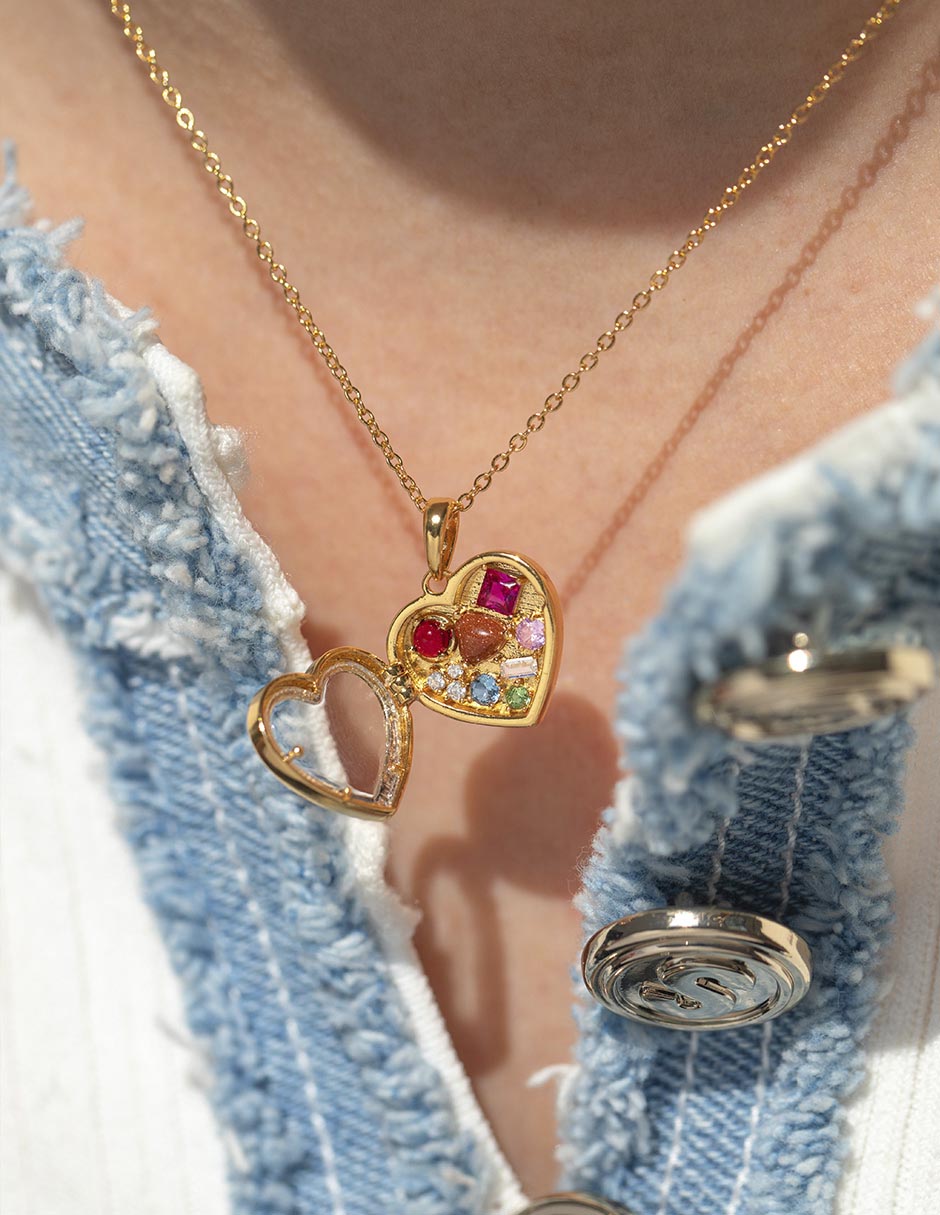 Collar con dije de corazón 18 K 3