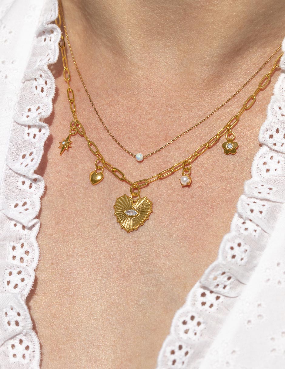 Collar con dije de corazón 18 K 2