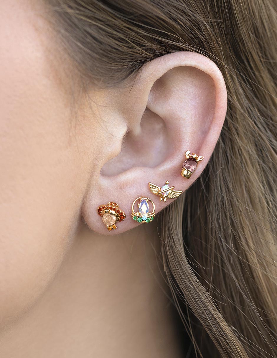 Aretes cortos Toy Story Pixar 18 k con acabado chapa de oro zirconia cúbica 2