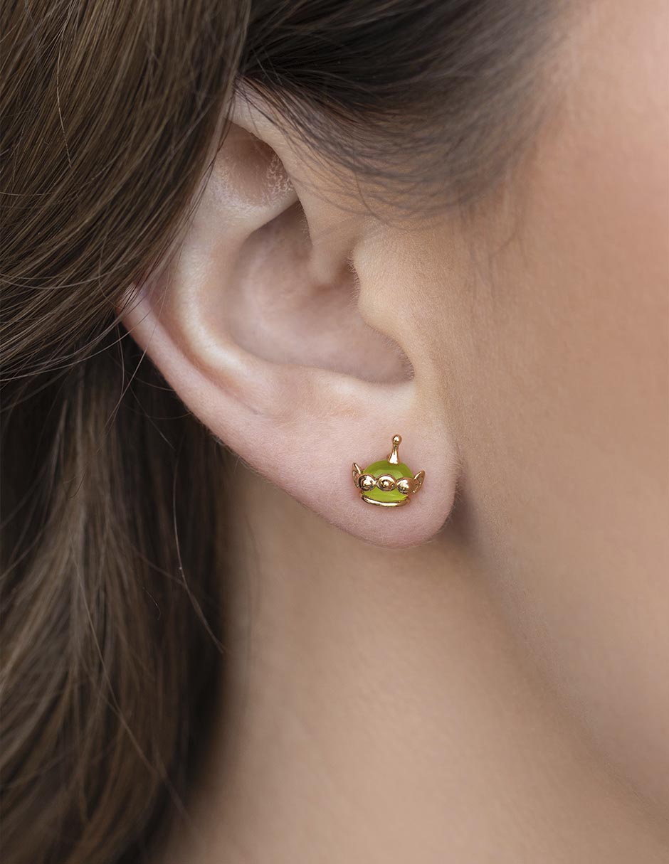 Arete corto alien Toy Story Pixar 18 k con acabo chapa de oro zirconia cúbica 2