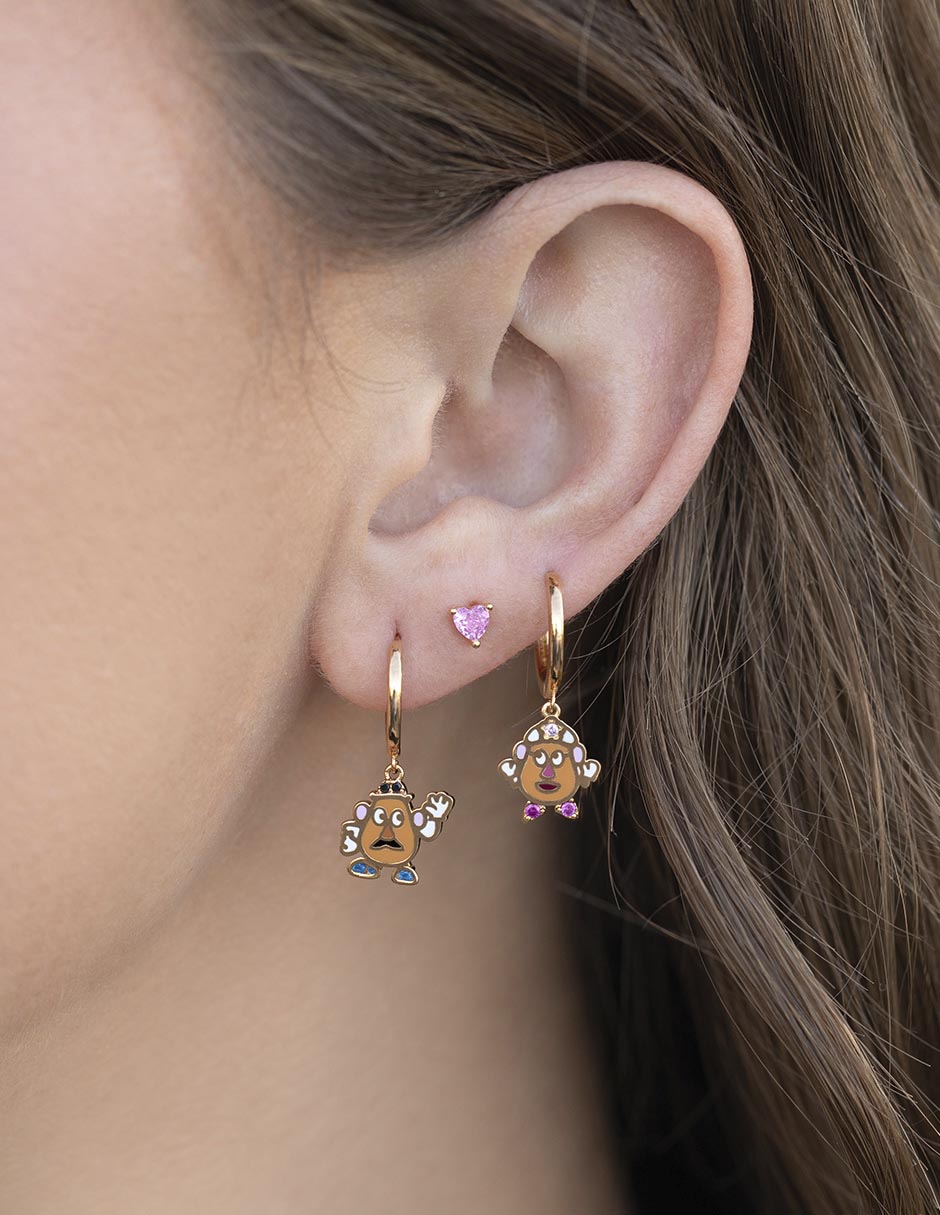 Aretes cortos Señor y señora cara de papa Pixar 18 K con acabado chapa de oro 2