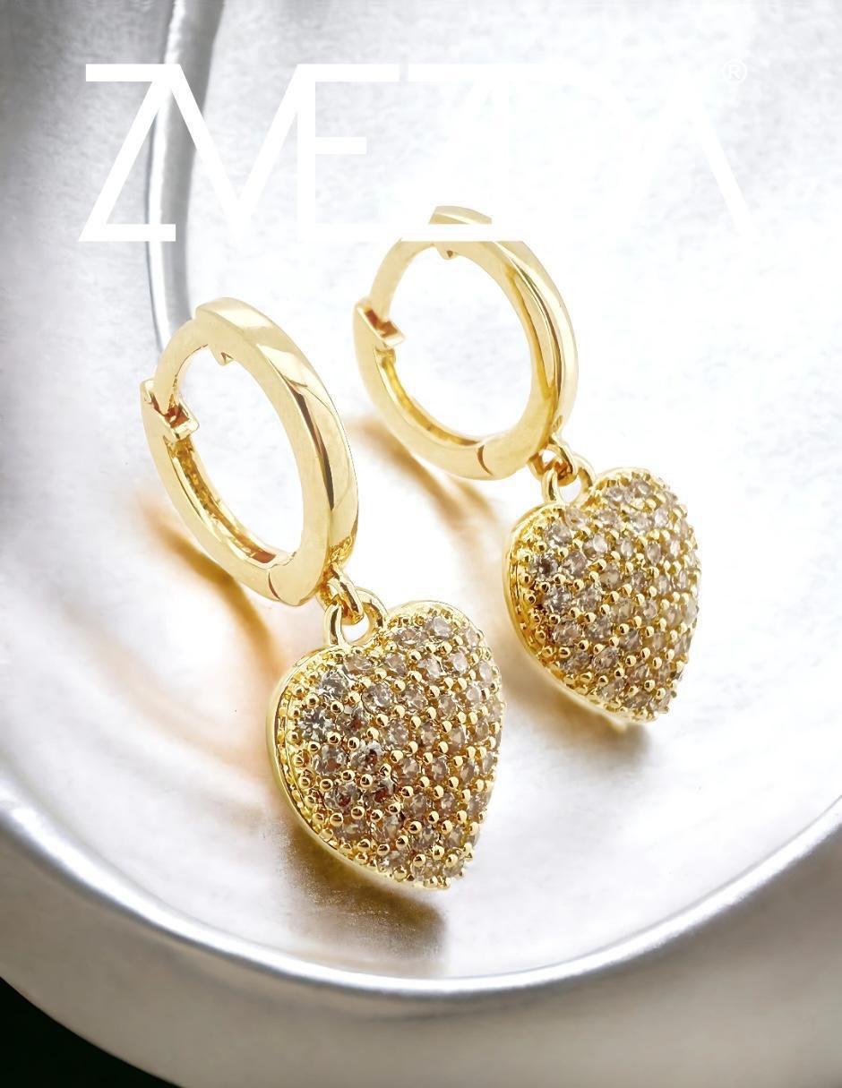 Aretes de corazón 18 K con acabado chapa de oro circonita 2