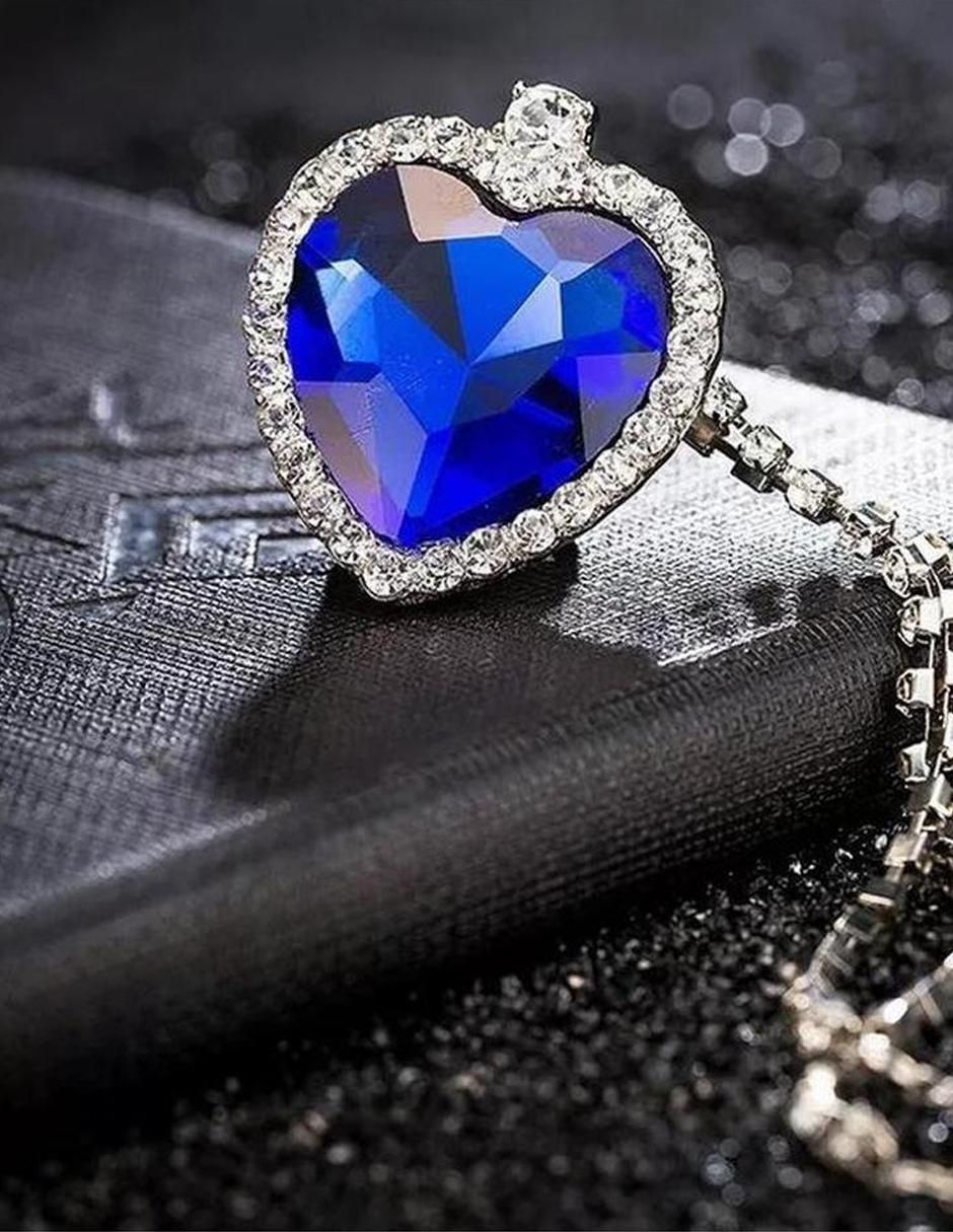 Collar de corazón 2