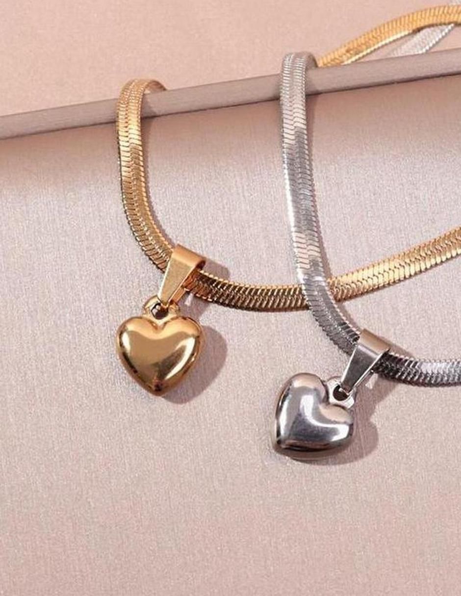 Collar con dije de corazón