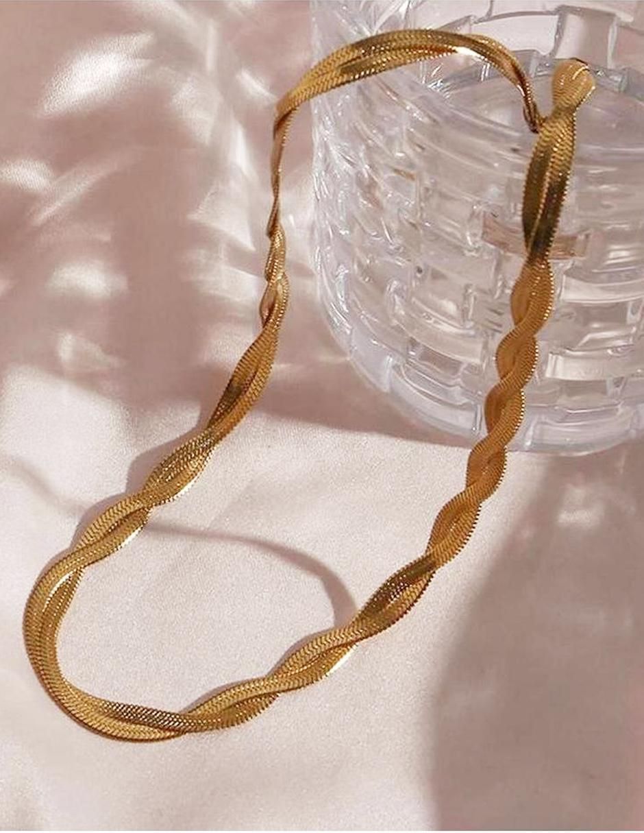 Collar 4