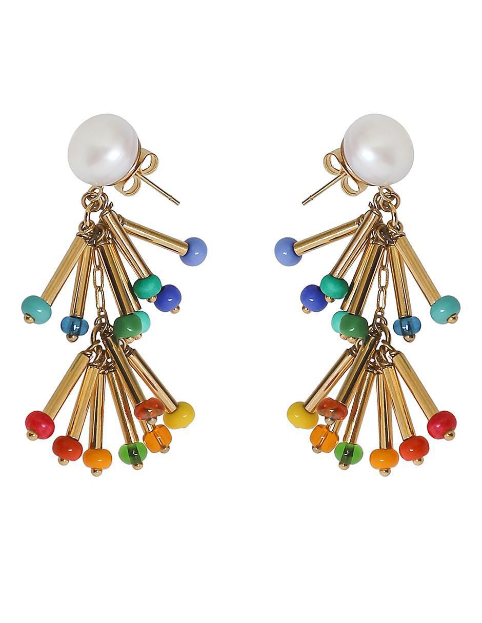 Aretes largos con acabado chapa de oro perla 2