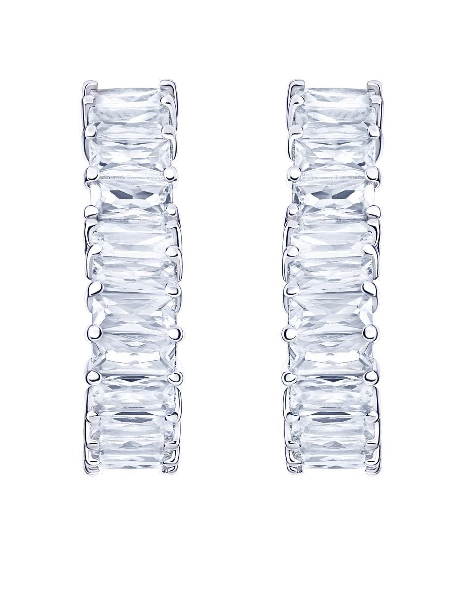 Aretes cortos de corazón de plata P925 con acabado brillante zirconia Aretes cortos de corazón de plata P925 con acabado brillante zirconia