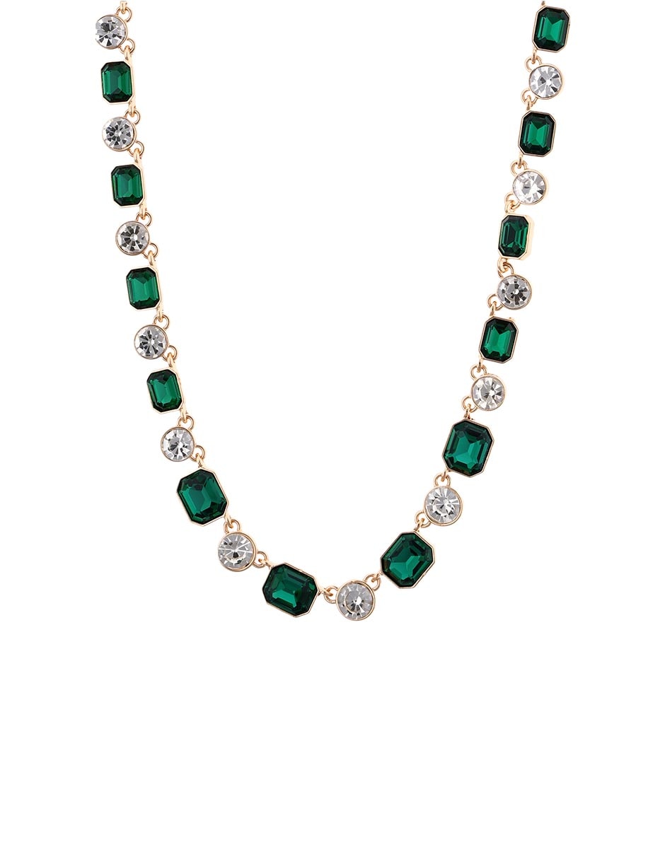 Collar Unforgettable Style