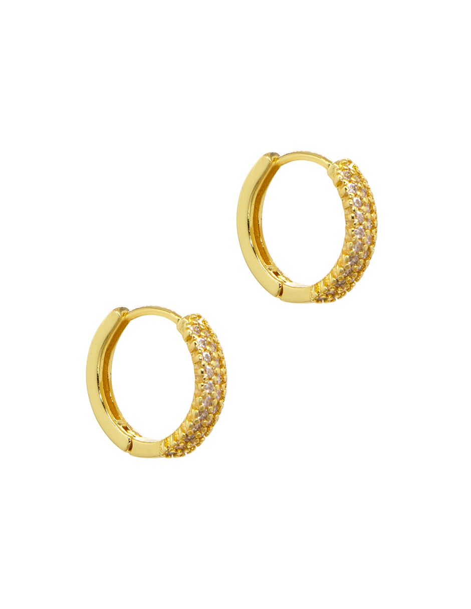 Huggies con acabado pavé zirconia 2