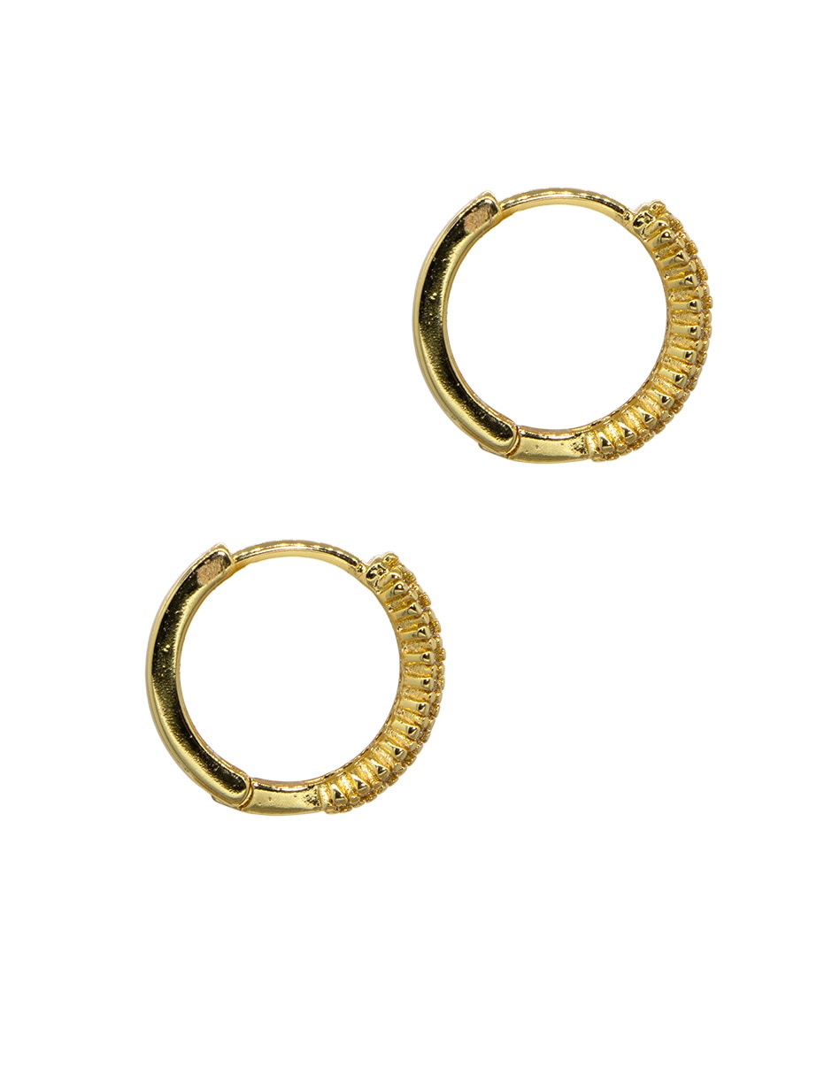 Huggies con acabado pavé zirconia 3