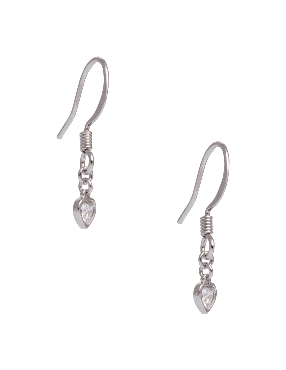 Aretes cortos de corazón con acabado baño rodio zirconia 2
