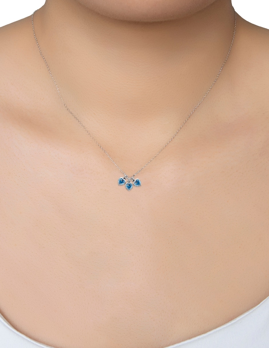Collar con dije de corazón Charms 3
