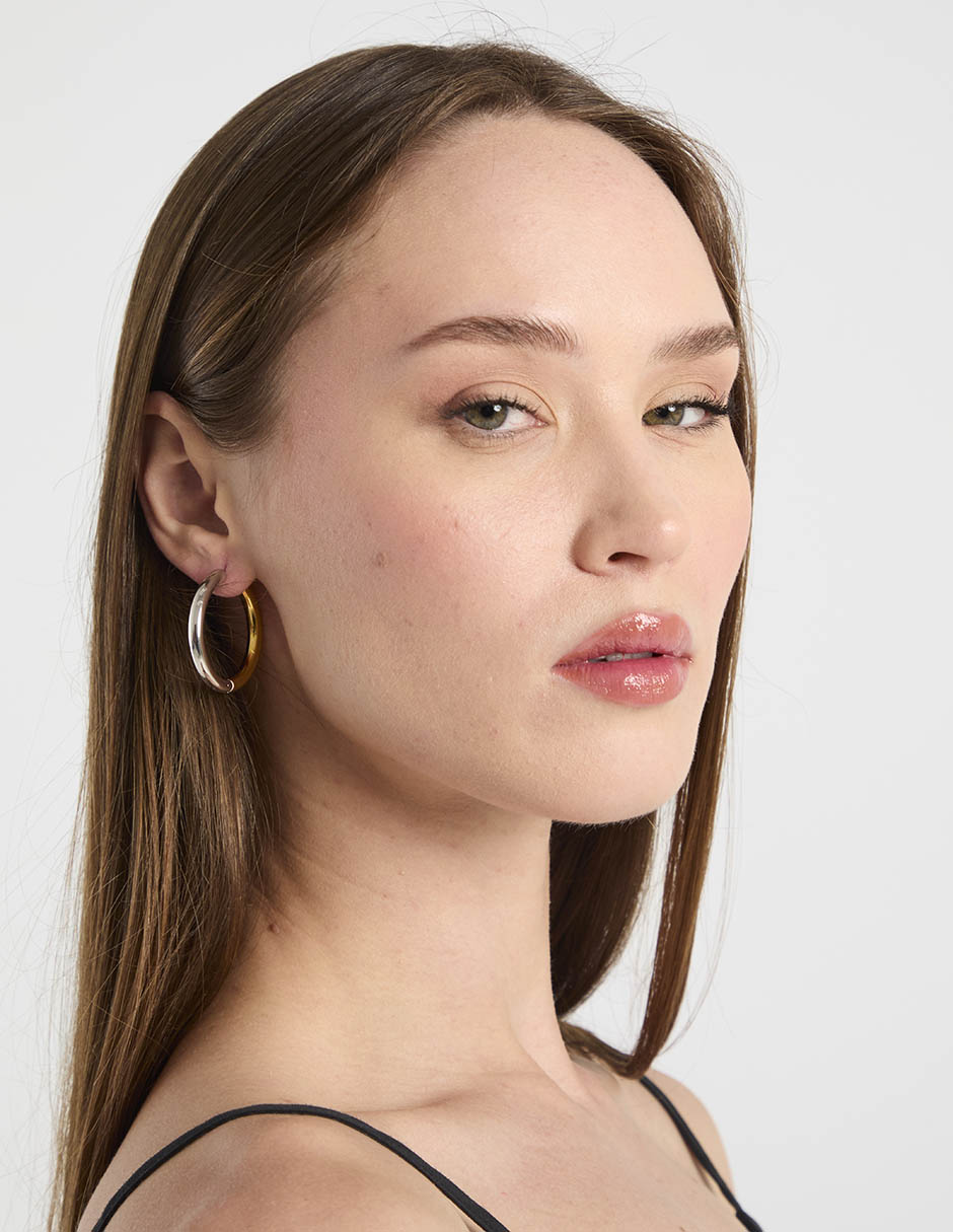 Aretes de aro redondos con acabado brillante 4