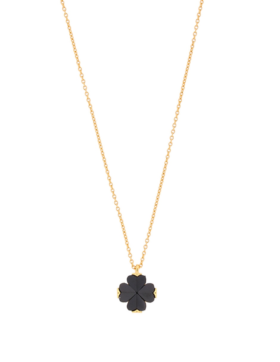 Collar con dije de flor