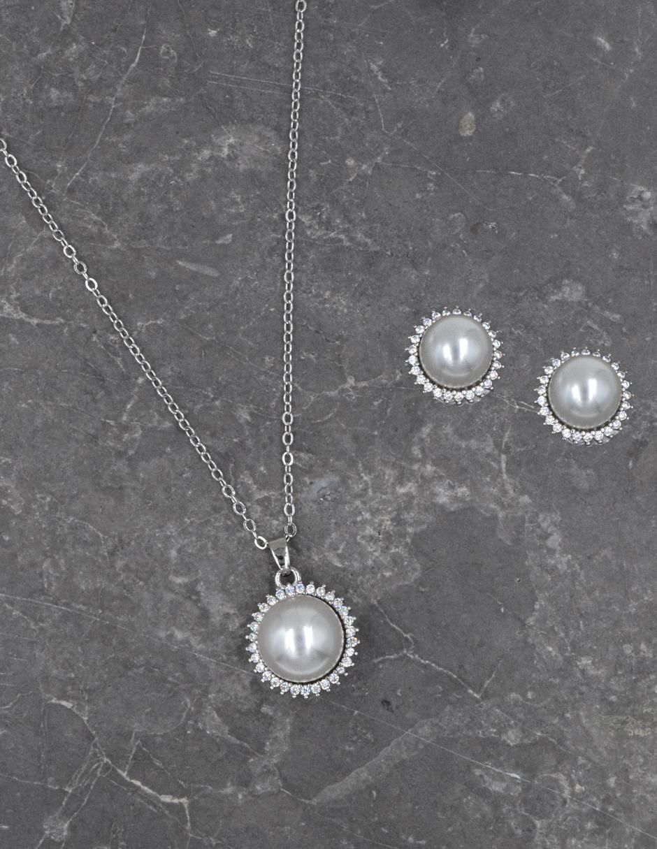 Aretes y collar 2