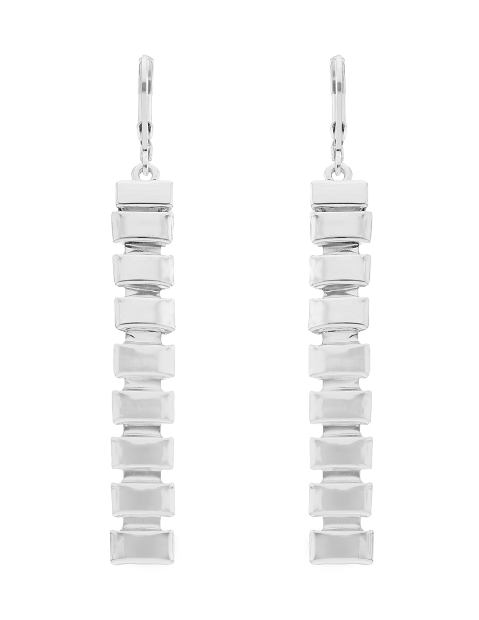 Aretes largos Cyber Silver con acabado brillante