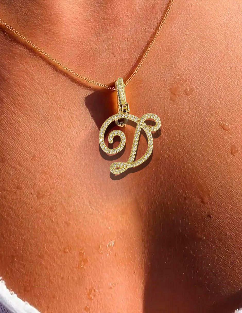 Collar con dije de letra a de oro laminado 10 K 2