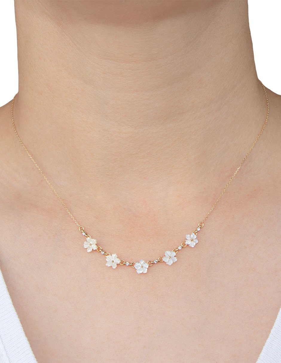 Collar de flor 3