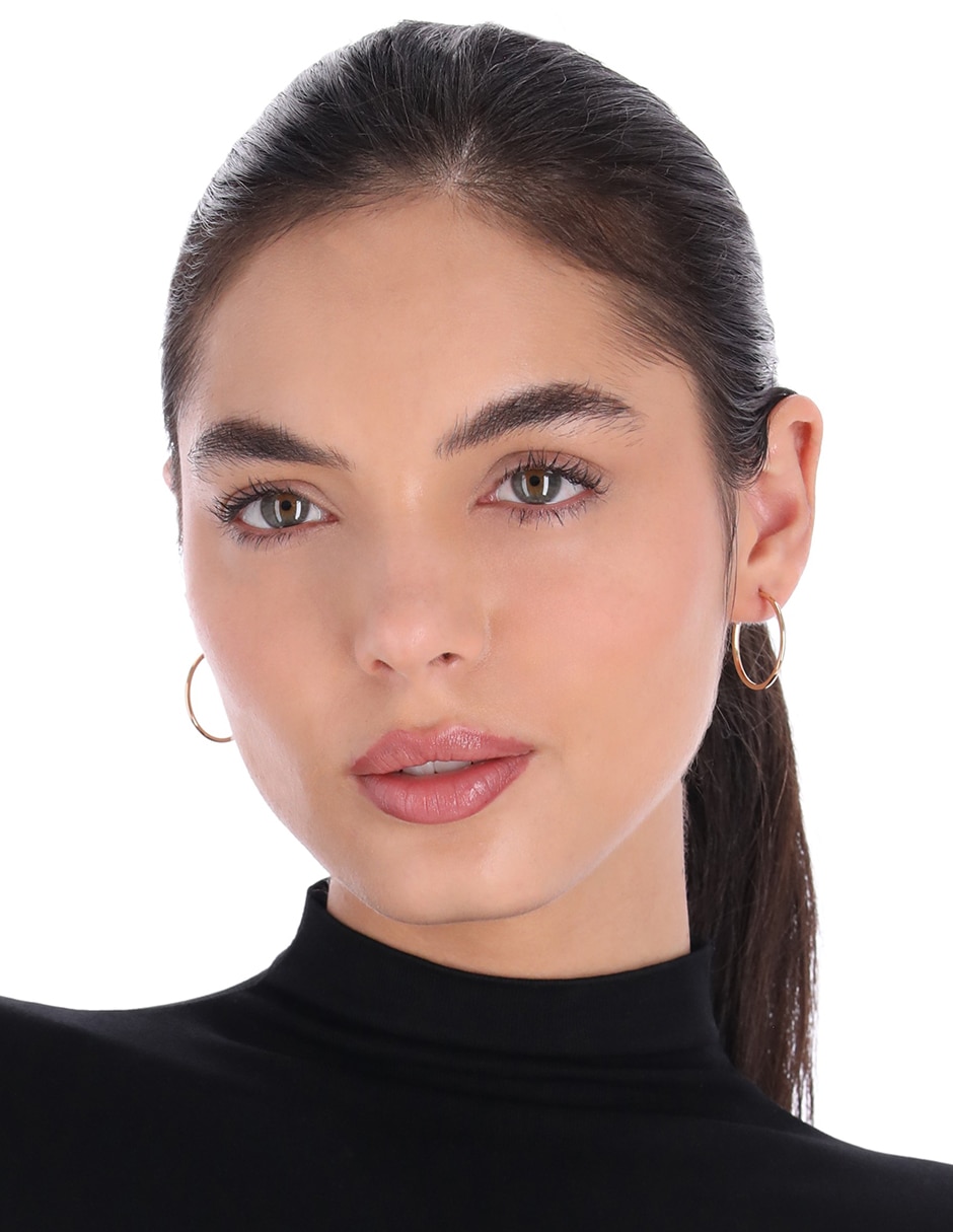 Set de aretes con acabado brillante 3