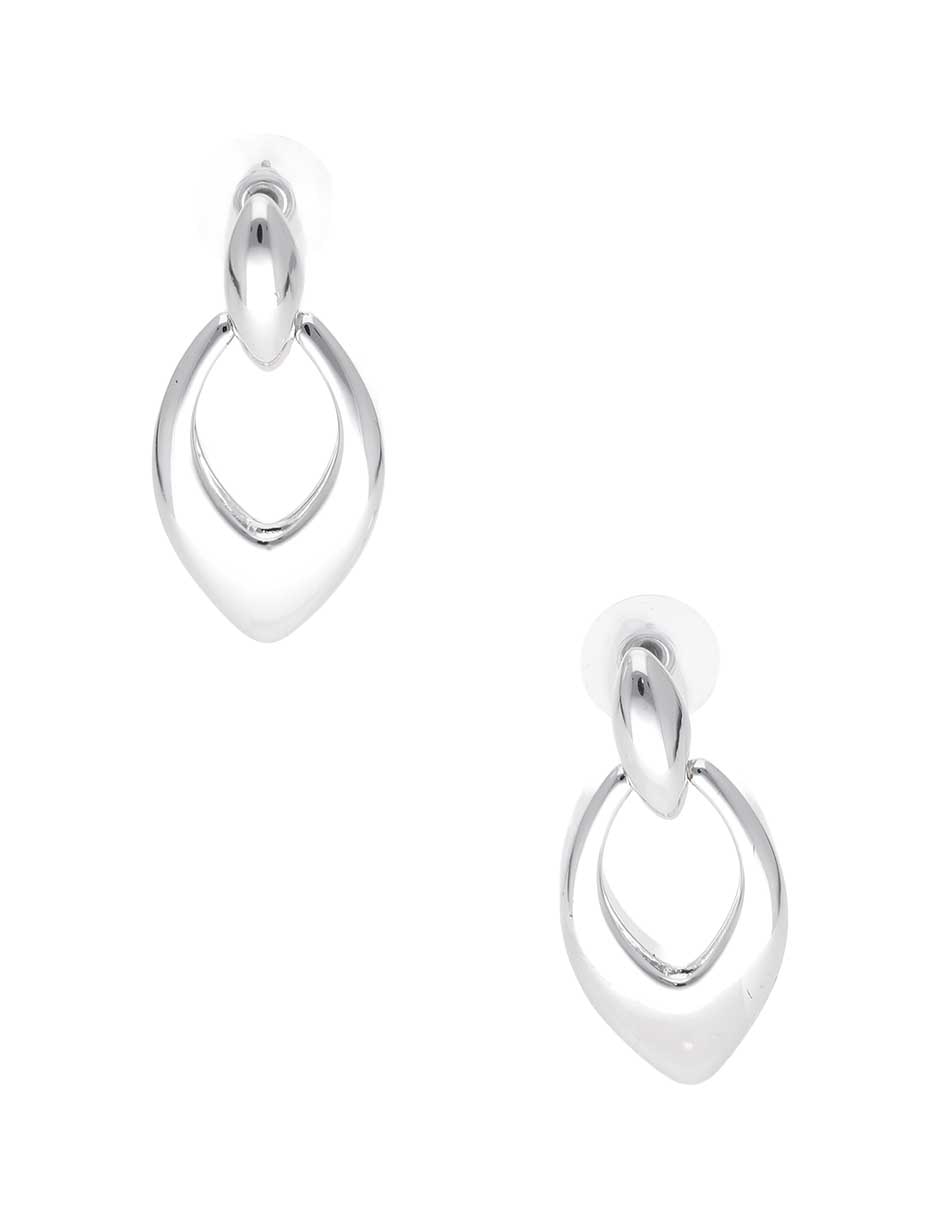 Aretes largos Silver Patterns con acabado pulido