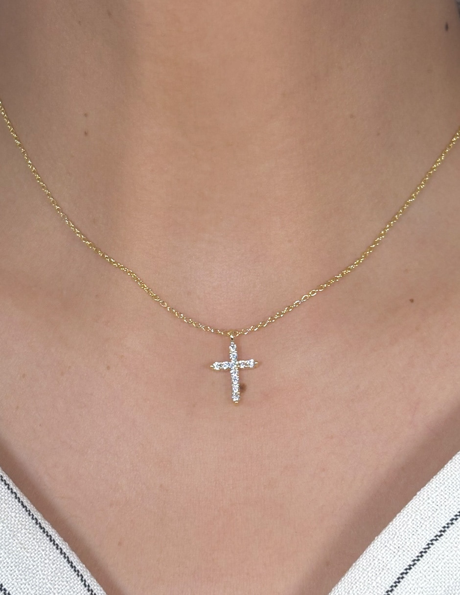 Collar con dije de cruz de baño de oro 14 K 3
